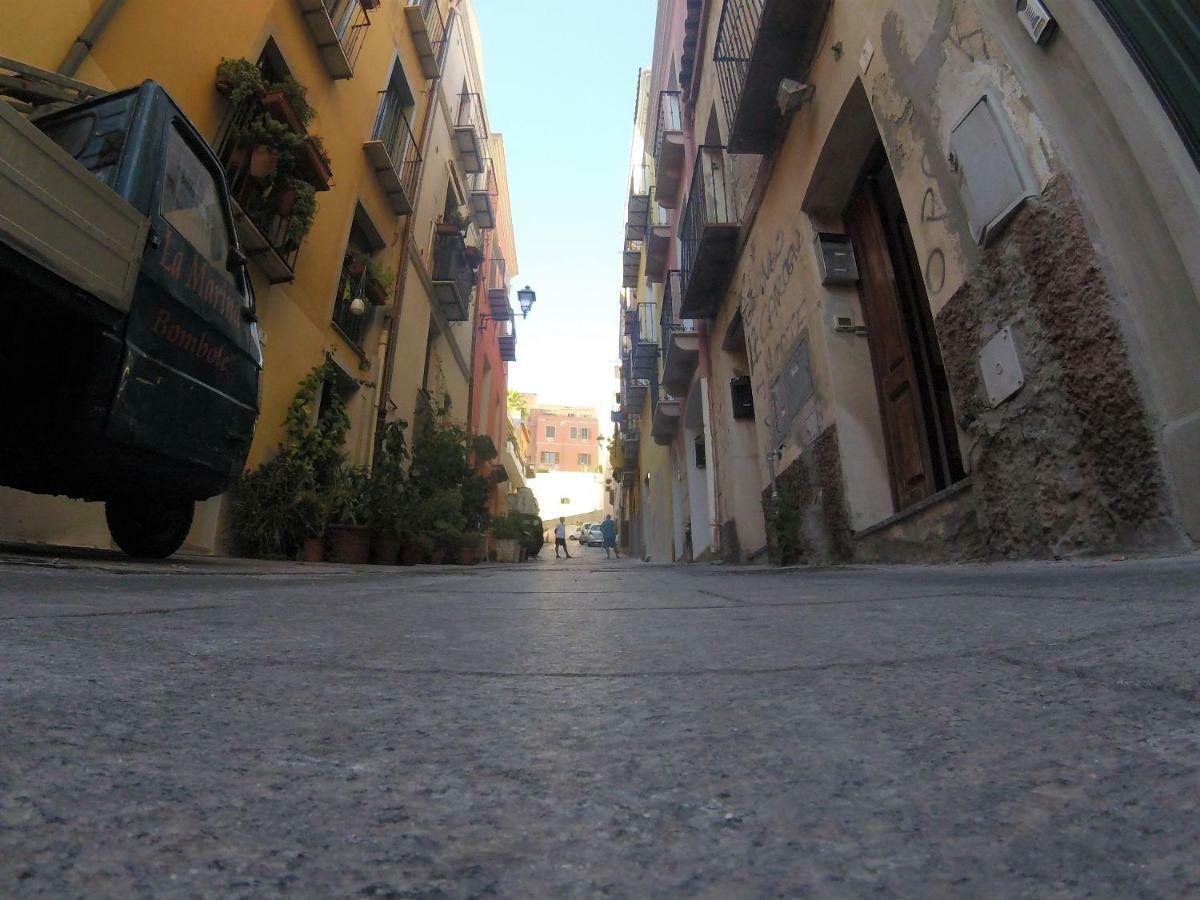 Lanterna Bianca Villa Cagliari Exteriör bild