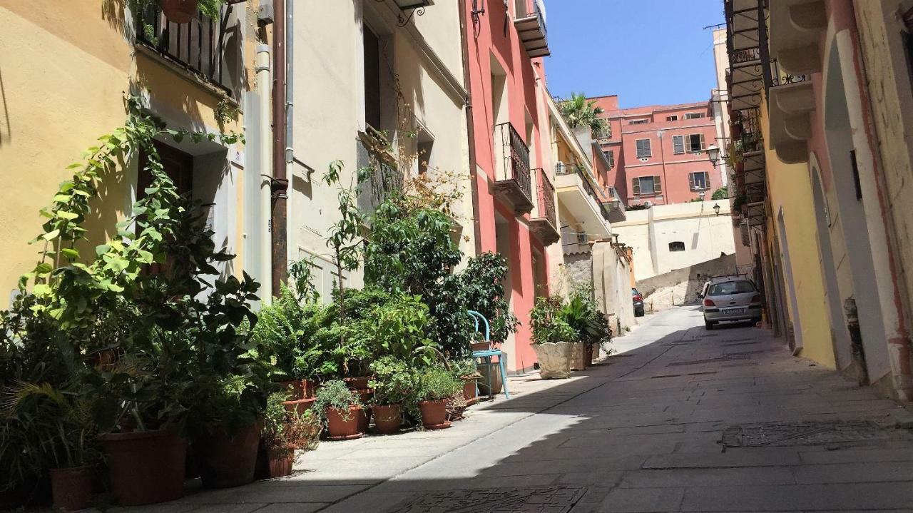 Lanterna Bianca Villa Cagliari Exteriör bild