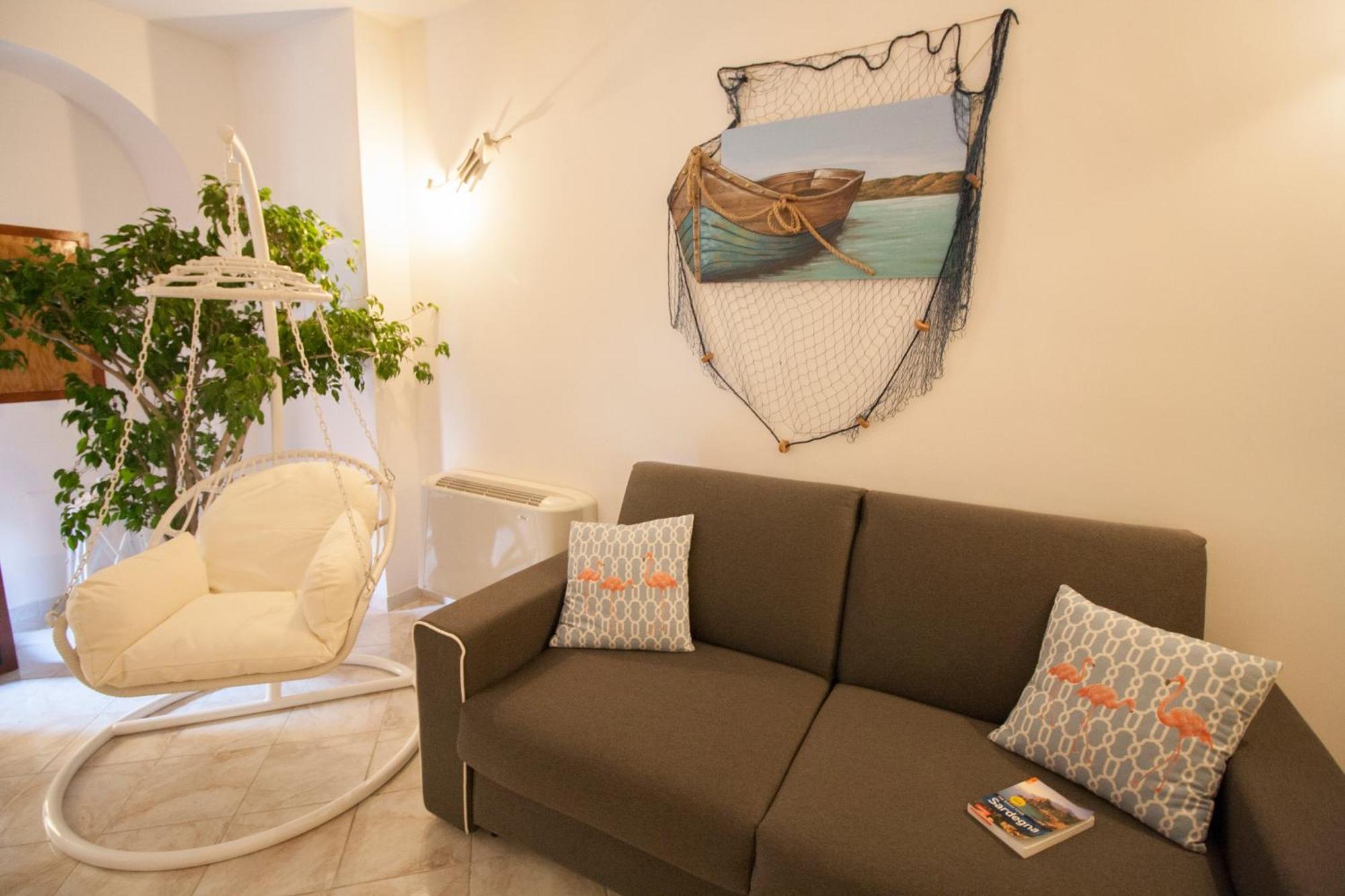 Lanterna Bianca Villa Cagliari Exteriör bild
